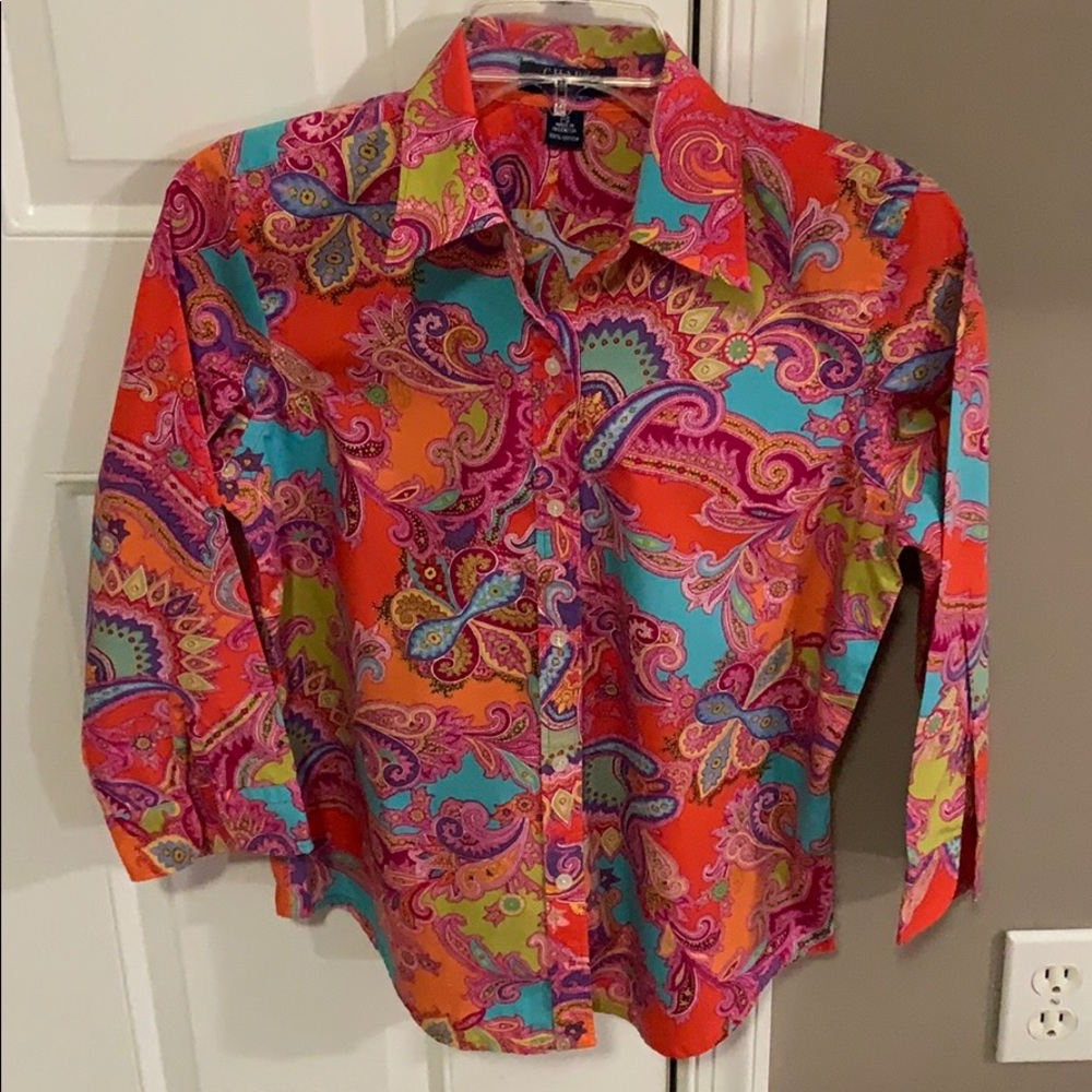 CHAPS Printed Collared Button down top